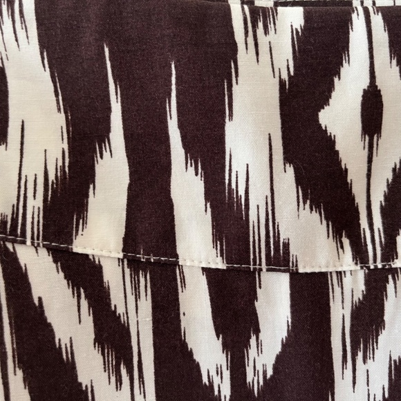 Chico’s 2 Diamond Ikat A-Line Maxi Skirt, Cocoa Brown and White - Picture 5 of 10